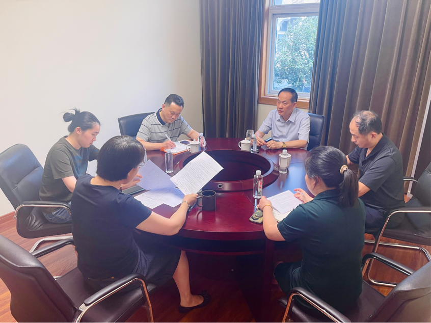 把脉市场动态，明确未来发展方向——董事长一行赴逐梦国际进出口贸易有限公司调研