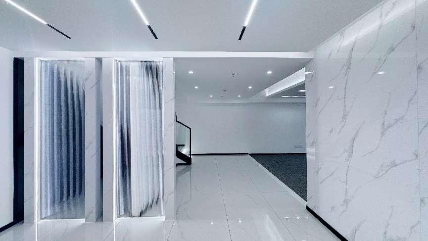 改旧貌焕新颜，园区办公室改造陆续推进